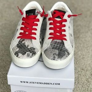 NEW Steve Madden Philosophy Shoes